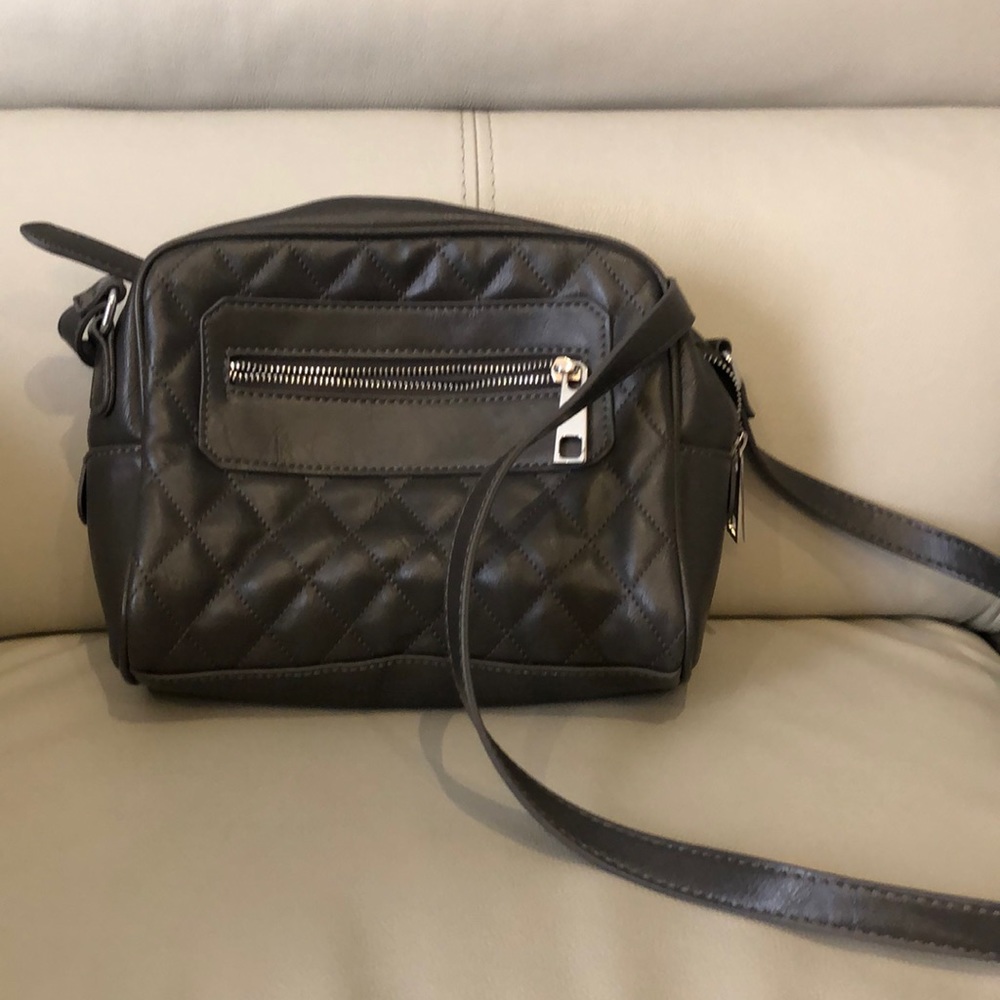 Forever 21 quilted crossbody bag